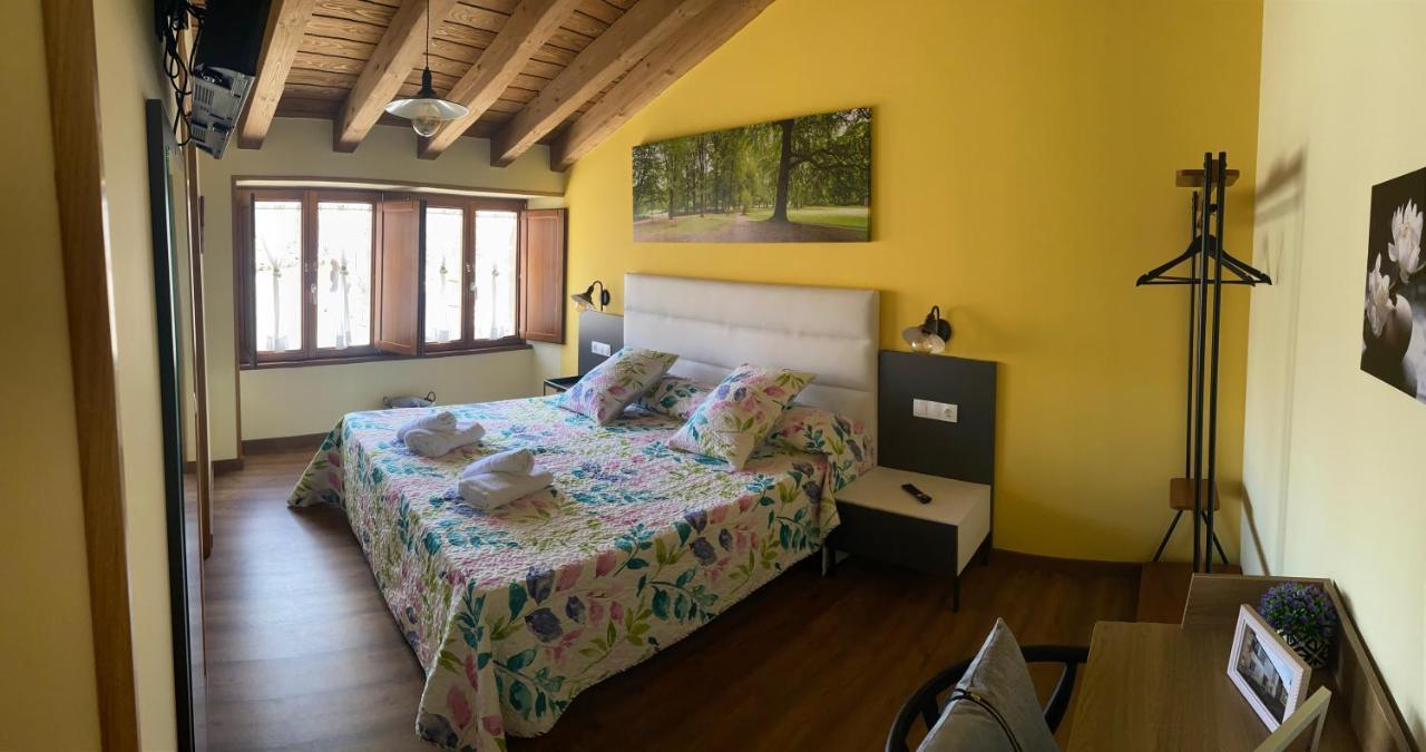 Casa Da Cota Hotell Monterroso Eksteriør bilde