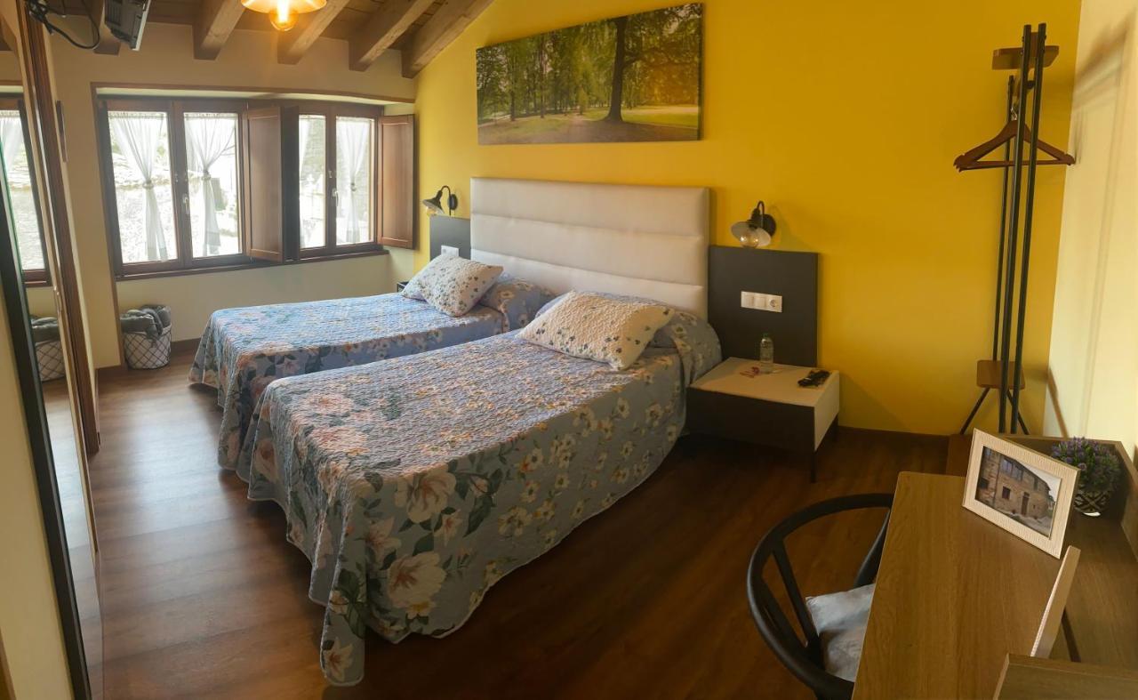 Casa Da Cota Hotell Monterroso Eksteriør bilde